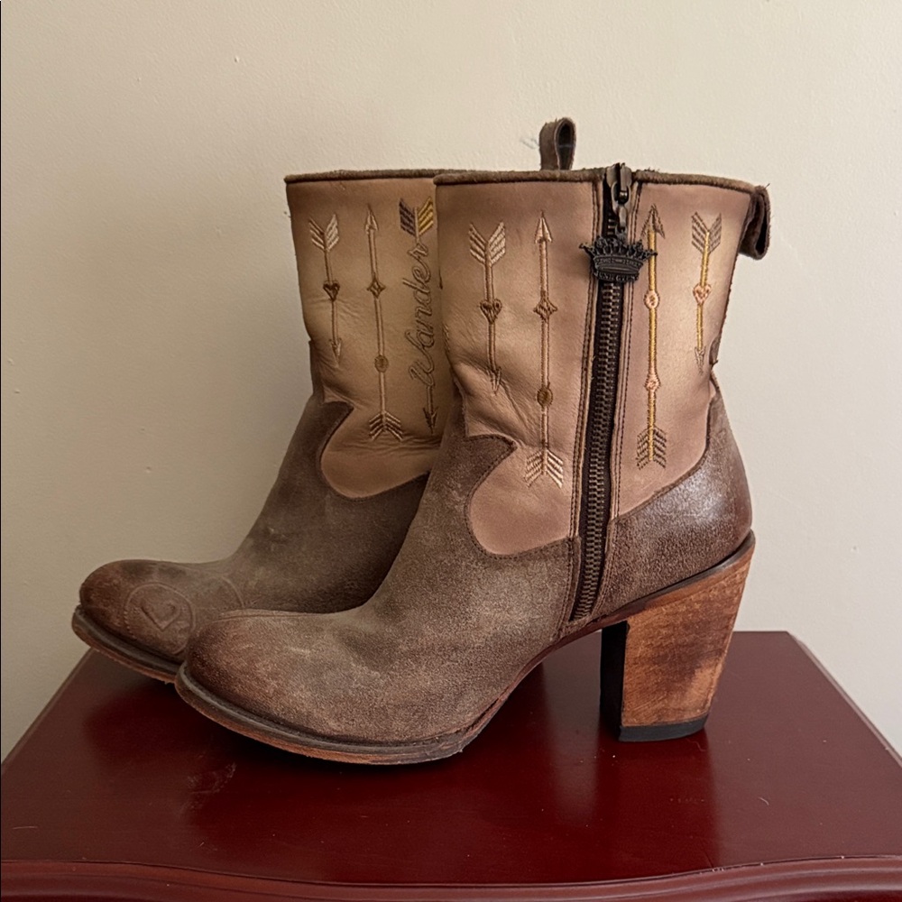 Junk Gypsy by Lane Boots